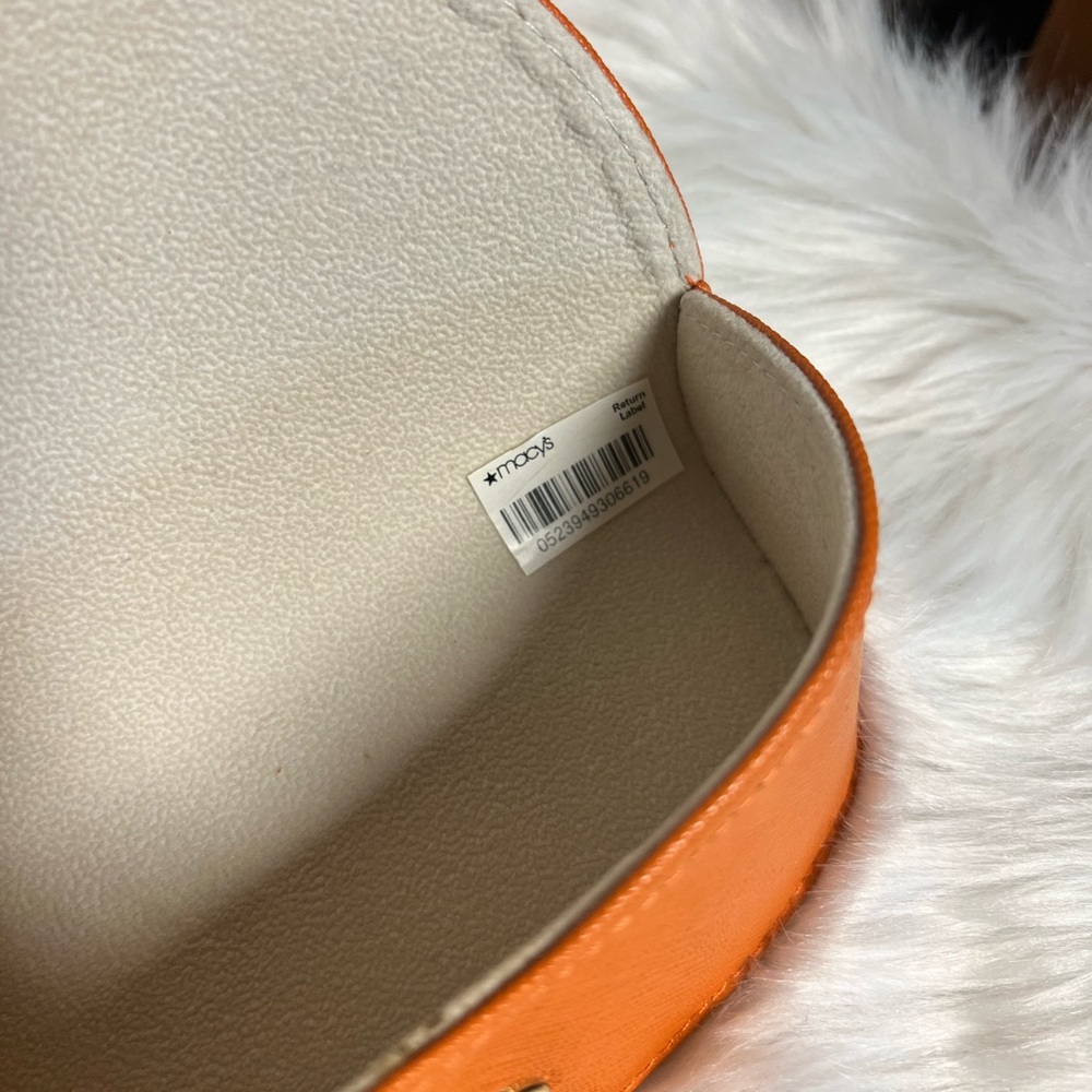 Tory Burch sunglasses case - Picture 3 of 4